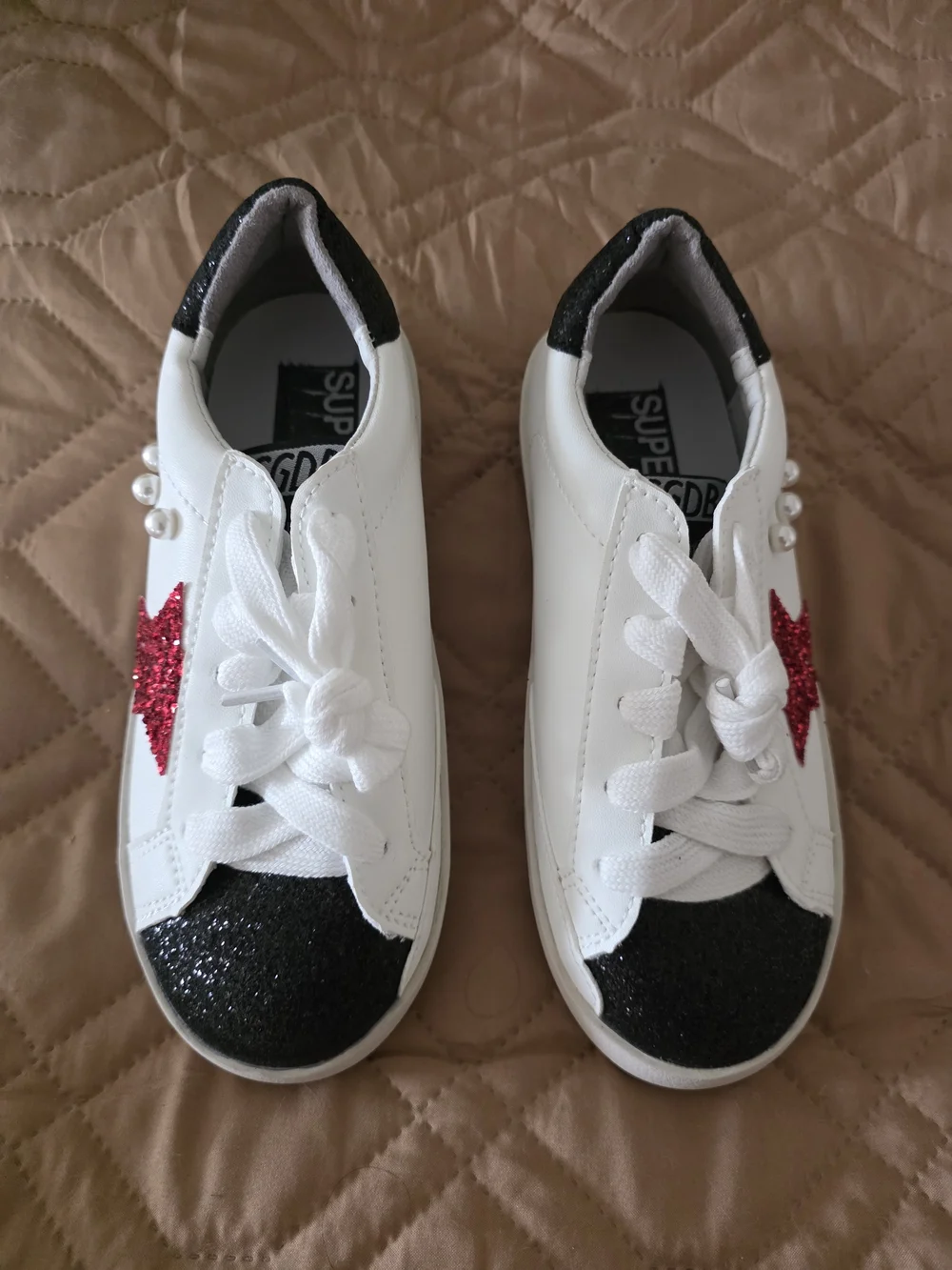 Golden Goose Kids White Sneakers with Black Glitter Toe and Red Glitter Star